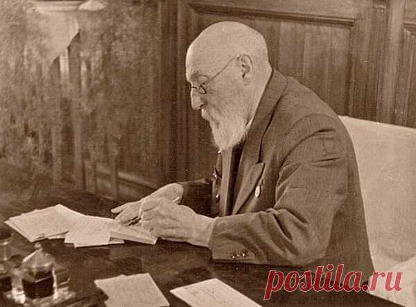 Волшебная смесь академика Филатова для слабого зрения. Рецепт. Думаю, заставить себя съесть такое лекарство, больше похожее на десерт, труда не составит.