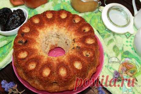 Медовый кекс с черносливом. Рецепт без сахара! Кекс с черносливом понравится всем без исключения. Он легкий и пышный, в нем много сухофруктов. Незатейливый рецепт содержит только доступные компоненты.