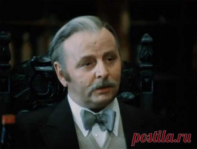 Борис Иванов, 28 февраля, 1920
 • 2 декабря 2002