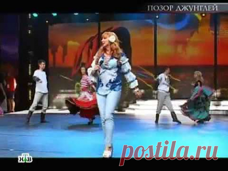 ▶ Машу Распутину выгнали в Киеве со сцены - YouTube