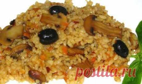 Плов с грибами и маслинами