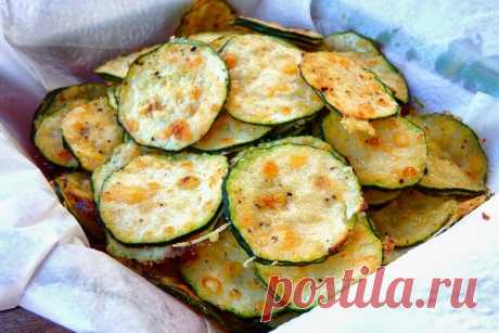 Чипсы из кабачка с сыром