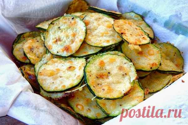 Чипсы из кабачка с сыром