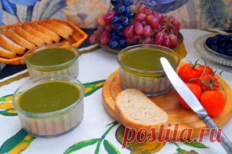 Паштет из куриной печени с зелёным желе : Закуски и бутерброды