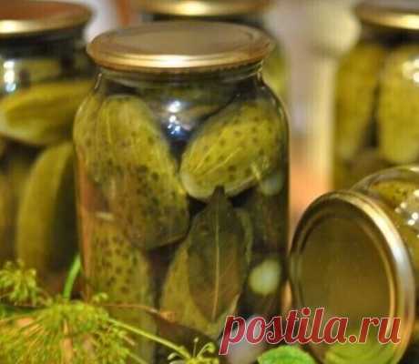 Домашние заготовки🥒
Маринованные огурцы «по-детски» 
Хрустящие огурцы, которые получаются всегда!