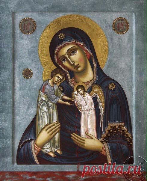 Редкая икона Божьей Матери, именуемой 