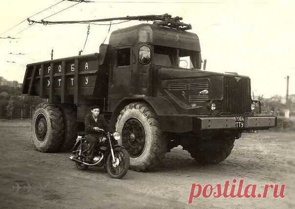 О_о "Троллейвоз" МАЗ-525 ХТТУ 1954 г.
