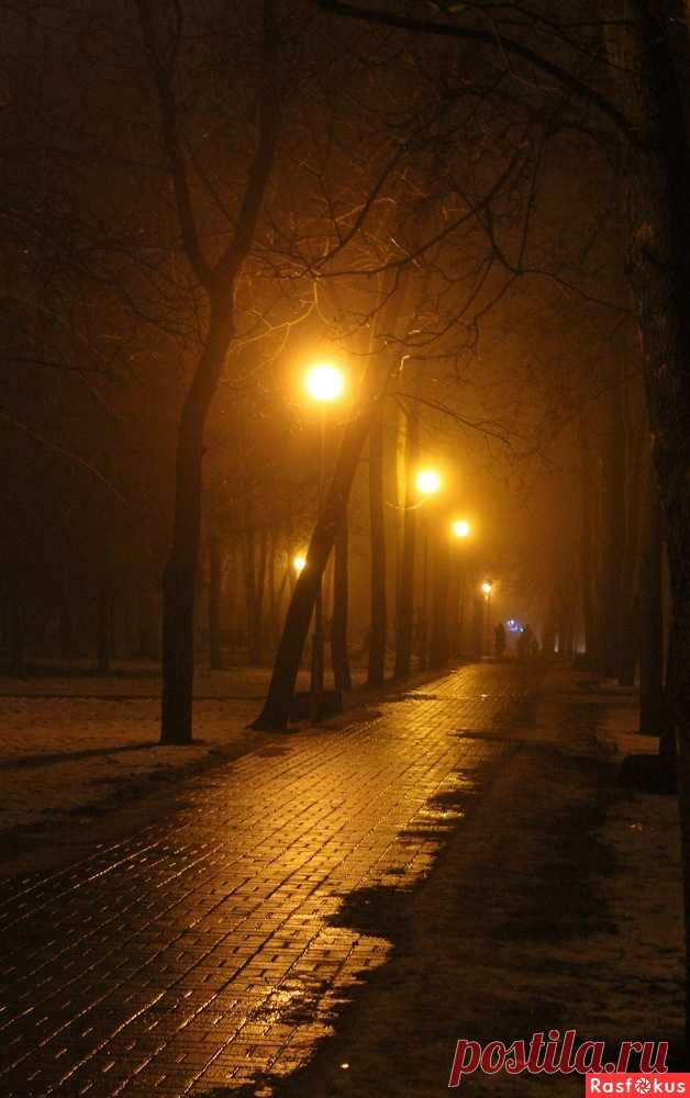 Фото: Вечерний блюз.... Фотограф Александр Герасенков. Город. Фотосайт Расфокус.ру