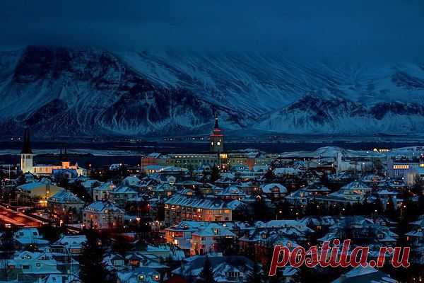суровый Рейкьявик.Исландия
