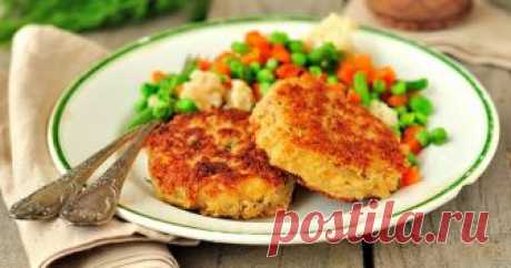 Блюда из рыбного фарша - вкусные рецепты на каждый день и для праздника 



Блюда из рыбного фарша легки в приготовлении, имеют сравнительно невысокую калорийность и характеризуются отменными вкусовыми качествами. Впечатляет и возможная вариативность кулинарных творений, …
