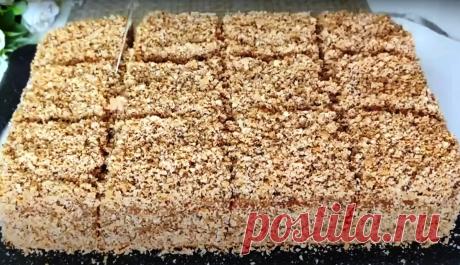 Научила всех подруг так готовить. Десертный кремовый пирог Пирог с кремом — это невероятно вкусное и изысканное десертное блюдо, которое отлично подходит как для повседневных, так и для праздничных мероприятий. Этот десерт завоевал популярность благодаря своей нежной текстуре, разнообразию вкусов и универсальности, что позволяет каждому адаптировать рецепт под свои предпочтения. Основу пирога часто составляет хрустящее песочное или слоёное тесто, которое идеально контрастирует с […]