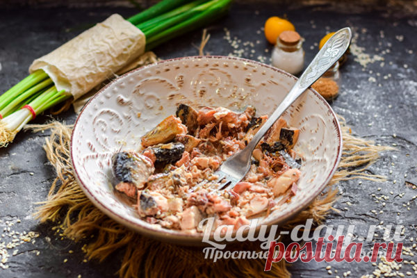 Рыбный салат с крекером — изумительный вкус