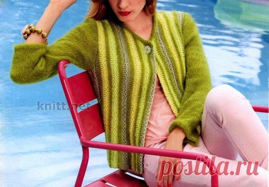 Кардиган в зеленых оттенках

Кардиган ярких, сочных оттенков придаст вашему образу весеннего настроения. Напомнит о майской зелени и солнечных деньках. Выполнен в технике поперечного вязания — он сокровище для весеннего гардероба.

Размеры: 38-42

Вам потребуется: пряжа Schulana«Pimacco» (100% хлопок, 70 м/50 г): по 100 г цвета майской зелени №25, желтого N2 26 и песочного № 6 и «Kid Seta» (70% кид мохер, 30% шелк, 210 м/25 г): по 75 г цвета киви N2 6, желто-зеленого № 87;...