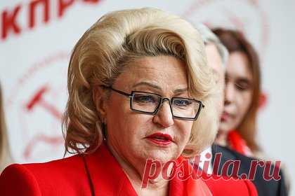 В Госдуме посоветовали родившим за границей звездам не возвращаться