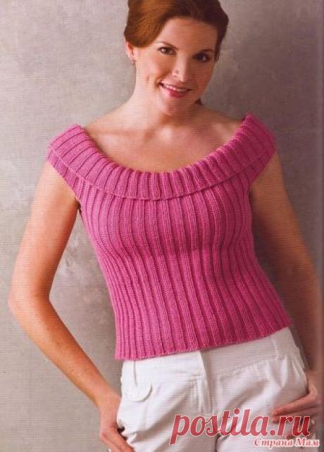 Вязаный спицами розовый женский топ "Летний бриз"