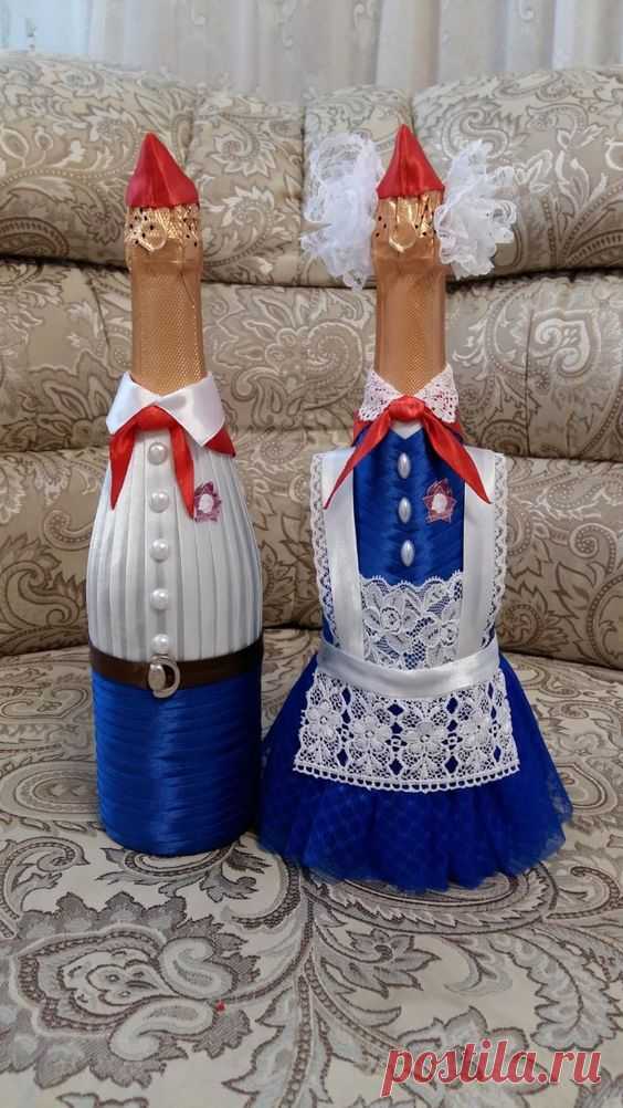 Наряды для подарочных бутылок