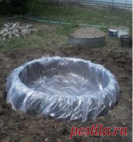 Пруд из старой покрышки 😃