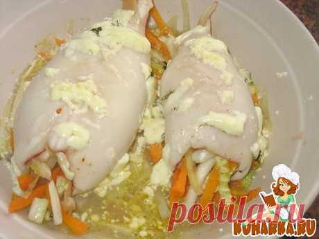 Рецепт: Кальмар, фаршированный хрустящими овощами (в микроволновке)