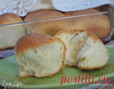 Американские обеденные булочки (Dinner rolls). Ингредиенты: пшеничная мука, дрожжи сухие, молоко Рецепт от Виктории Попин. Эти обеденные булочки легко печь, главное, хорошо вымесить тесто. Для счастливых обладателей автоматической хлебопечи Panasonic SD-ZB2512 этот ответственный этап прекра...