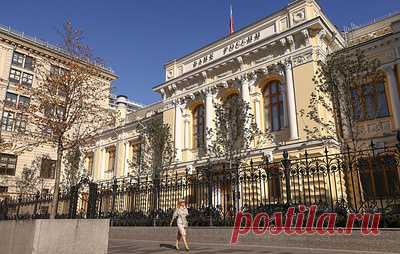 Появление цифрового рубля не повлияет на механизмы реализации ДКП. Выпуск такой формы рубля не приведет к увеличению количества денег в экономике, изменится только структура денежной массы, но не ее объем, отметили в ЦБ