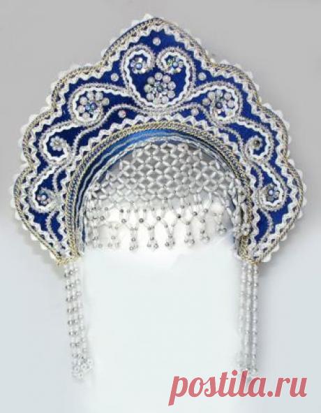 kokoshnik-of-snowmaiden | St. Petersburg with a multilingual accent