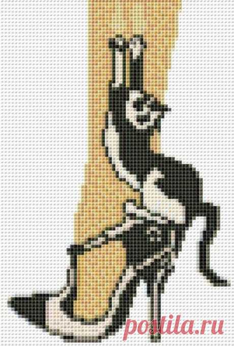 Cat in Stocking Cross Stitch PDF Pattern Download Cross | Etsy