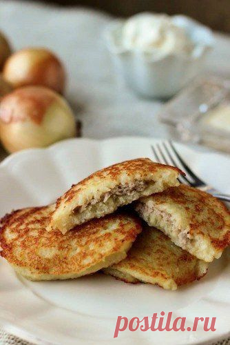 Картофельные драники с мясом.