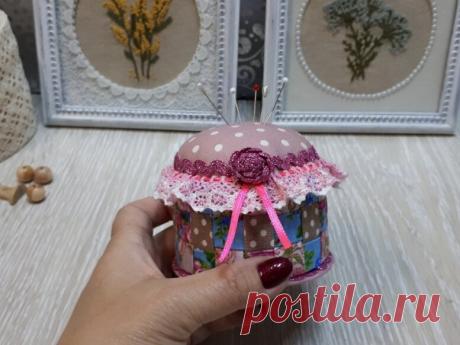 Игольница за полчаса, начинаем готовить подарки подружкам, такая вещица порадует любую хозяйку и все иголочки будут на месте! | Юлия Жданова | Яндекс Дзен