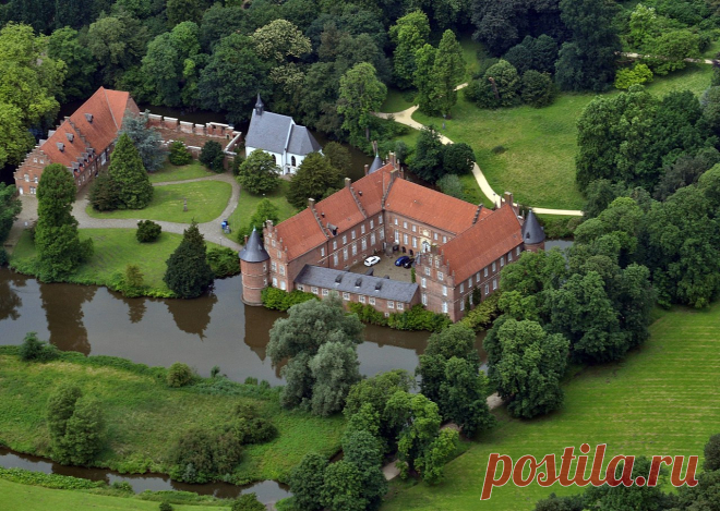 Замки земли Северный Рейн-Вестфалия:Хертен (Schloss Herten)