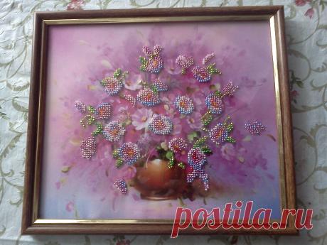 Картина вышитая чешским бисером-ручная работа, Шелкография, Нежные фиалки.