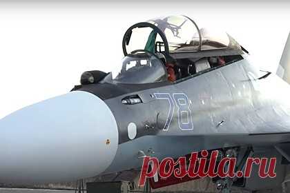 В США признали превосходство российского истребителя Су-30СМ2. В США признали превосходство российского истребителя Су-30СМ2 над западными самолетами. Как сообщает Military Watch Magazine, воздушное судно опережает их по маневренности и выносливости. Первая обновленная эскадрилья была развернута в Калининграде. Су-30СМ2 заменит в российских вооруженных силах устаревшие образцы.