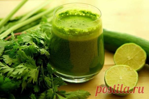 Зеленый коктейль для похудения


Можно пить до еды или вместо еды. 

яблоко – 3 шт.; 
банан – 2 шт. 
лимон – ½ шт. или щавеля листья; 
салат – 5 листьев; 
вода – 1-2 стакана. 

Всё измельчаем в блендере и наслаждаемся