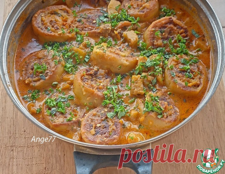 Ленивые пельмени в томатно-сметанном соусе – кулинарный рецепт