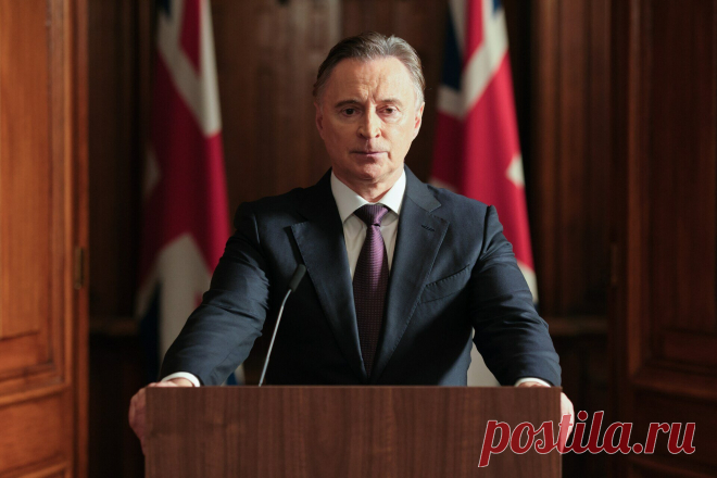 Роберт Карлайл