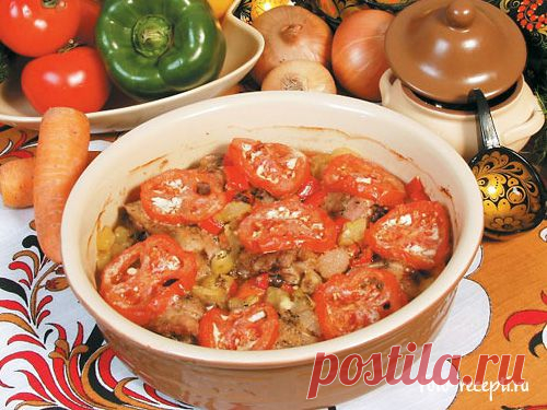 Курица, запечённая с овощами