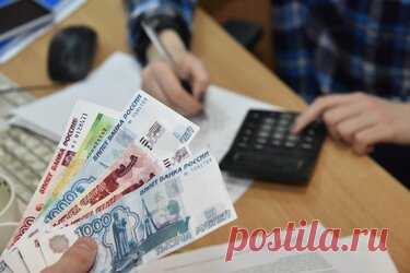 На время дистанционного обучения свердловским школьникам-льготникам оплатят питание На время дистанционного обучения свердловским школьникам, которые относятся к льготным категориям, предоставят выплаты на питание. Получить компенсации можно будет, не выходя из дома. Соответствующее решение было принято в ходе заседания правительства Свердловской области. «Выплата будет осуществляться по заявлению родителей, её можно оформить и дистанционно, отправив заявление в образовате...