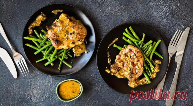 Стейк из костреца ягненка в горчичном соусе - ПУТЕШЕСТВУЙ ПО САЙТУ. Эти простые и быстрые стейки из ягненка с горчичным соусом станут вашим любимым семейным ужином! На все приготовление понадобится всего 30 минут. Идеальный выбор для ужина в течение недели. ИНГРЕДИЕНТЫ 4 стейка из костреца ягненка 600 г зеленой фасоли оливковое масло сливочное масло Для маринада: 2 ст. л. оливкового масла …