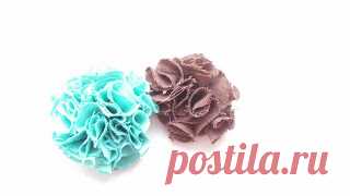 Sitcky Kisses & Dirty Dishes: fabric flower 1