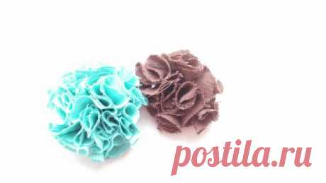 Sitcky Kisses &amp; Dirty Dishes: fabric flower 1