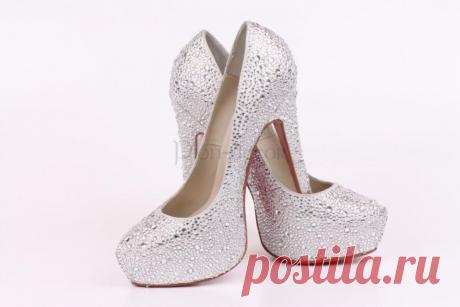 12 проклятых. Обувь, от которой пострадала каждая женщина