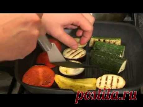 Стейк из говядины с овощами гриль (видео-рецепт)