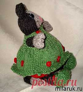 Вязаная игрушка "Кошка модница".Авторская ручная работа. | milaruk.ru
