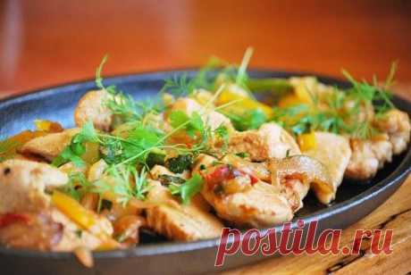 КУРИНЫЕ ГРУДКИ С ОВОЩАМИ - 4 ВКУСНЫХ РЕЦЕПТА