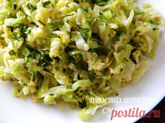 Жареная капуста с яйцом и сыром - Простые рецепты Овкусе.ру