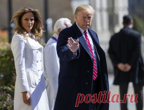 Мелания Трамп в белоснежном пальто посетила церковную службу в Вашингтоне - Светская жизнь - Mail.ru Леди
