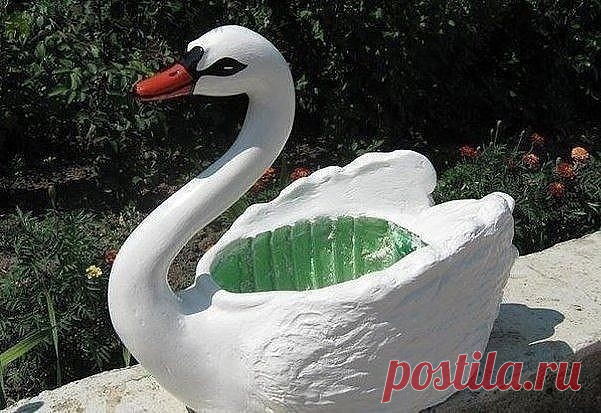 ​Лебедь из гипса