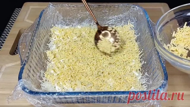 КОРОЛЕВСКИЙ САЛАТ ЭТОТ РЕЦЕПТ БЕСПОДОБЕН ПЕРВИМ СМЕТУТ СО СТОЛА ОЧЕНЬ ВКУСНО И БЫСТРО_.mp4