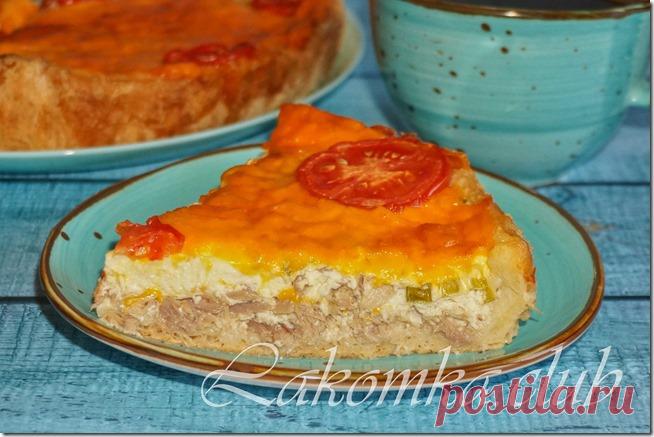 Пирог с тунцом из слоеного теста - lakomka.club
