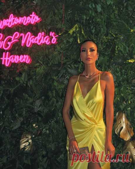 Ливанская красавица Nadine Abdel Aziz