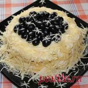 Зимний праздничный салат «Черный жемчуг на снегу» - МирТесен